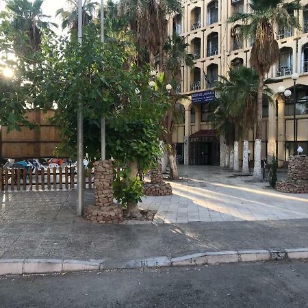 Aqaba Qazar Hotel Buitenkant foto