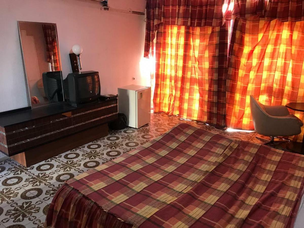 Aqaba Qazar Hotel Buitenkant foto