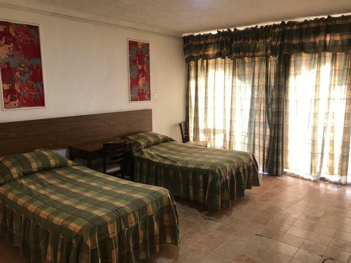 Aqaba Qazar Hotel Buitenkant foto