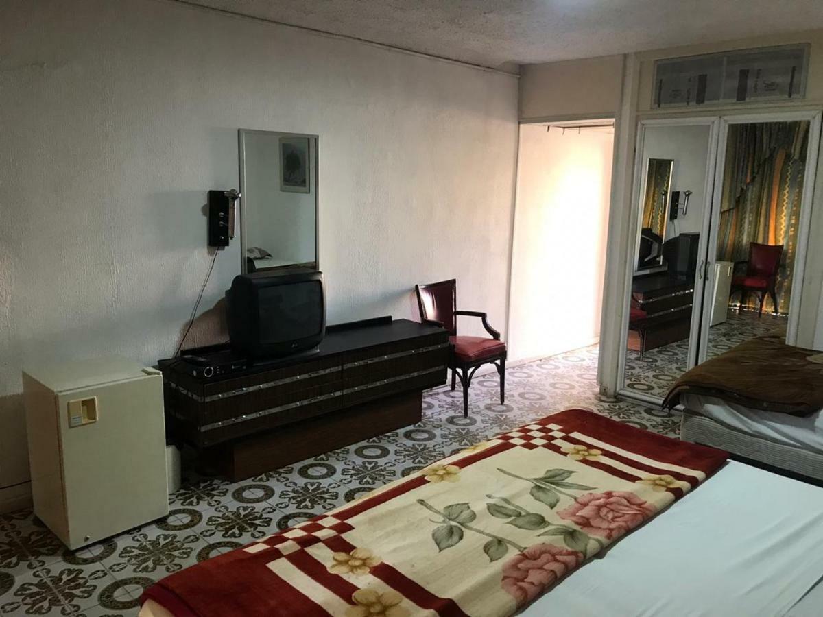 Aqaba Qazar Hotel Buitenkant foto